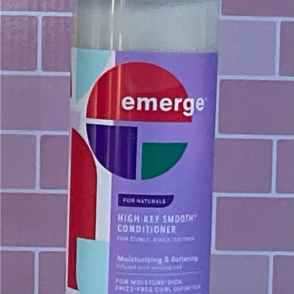 Emerge hair conditioner for curly coily textured hair